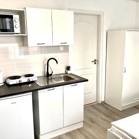 Apartman City Apartment *