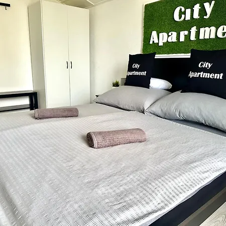 City Apartment * Štúrovo